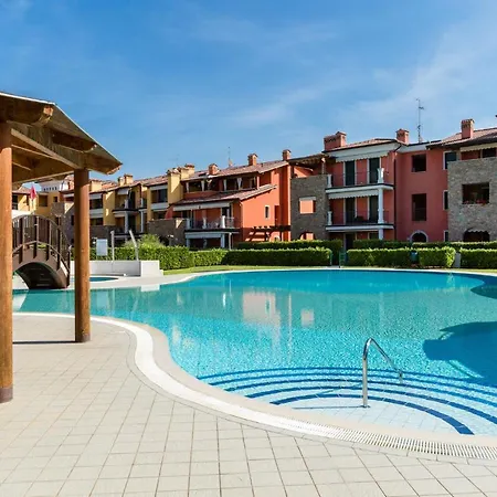 Corina Apartment